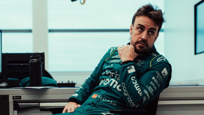 Fernando Alonso věří, že pro Gabriela Bortoleta ještě nenastal ten správný čas pro vstup do F1