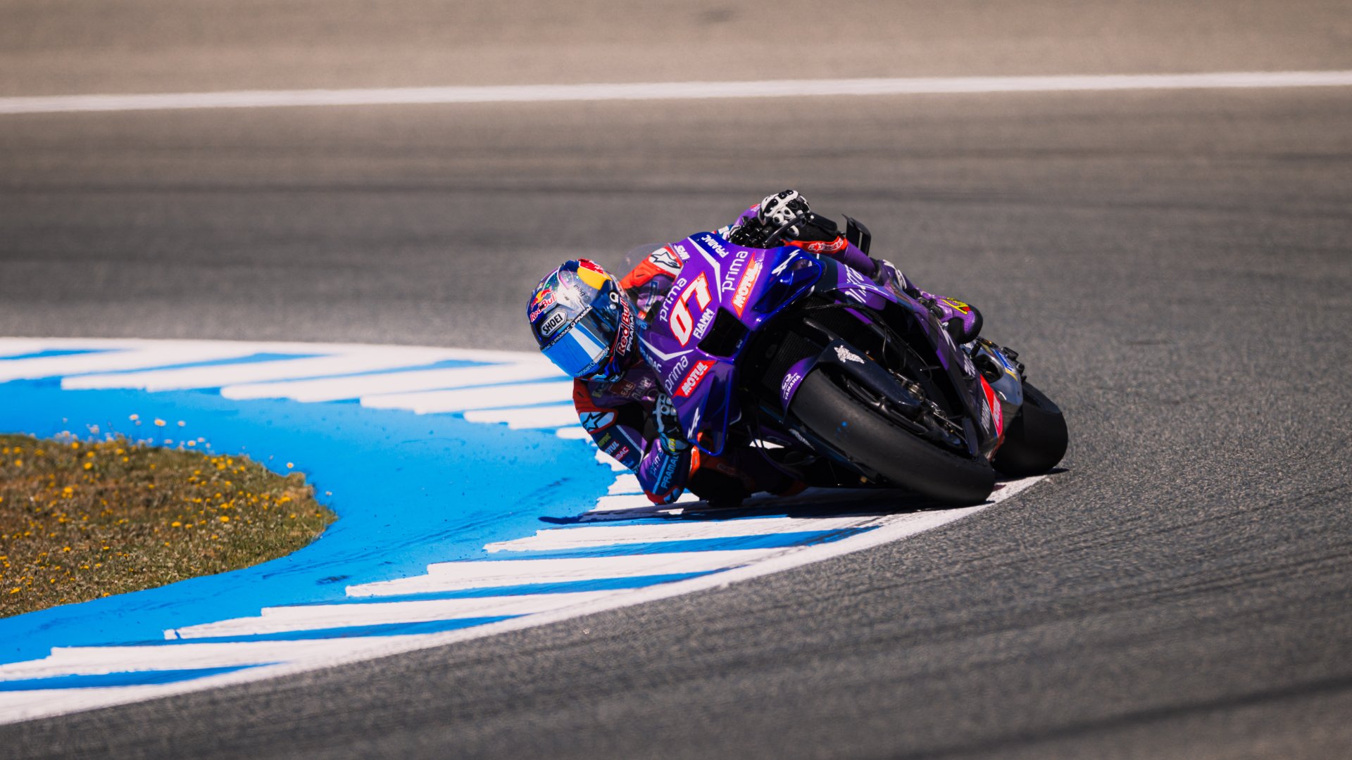 Come hanno fatto i piloti Yamaha a finire senza freno posteriore?