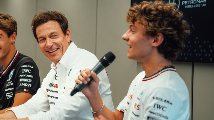 La Mercedes si rende conto di aver messo troppa pressione ad Antonelli durante il suo debutto in F1