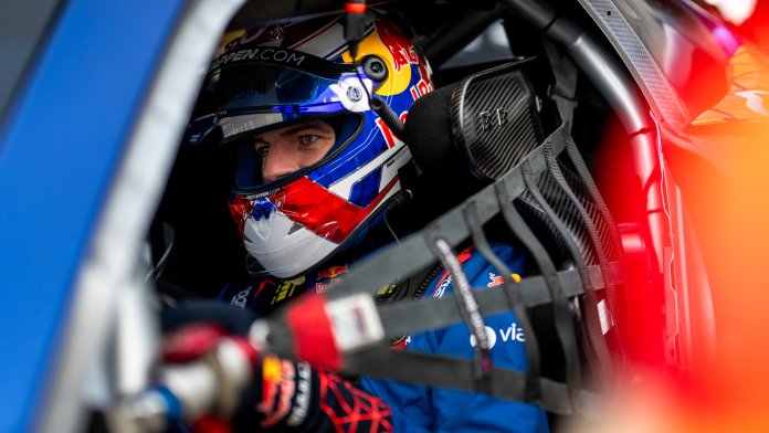 LIVE STREAM: Max Verstappen debutta alla 24 Ore del Nürburgring