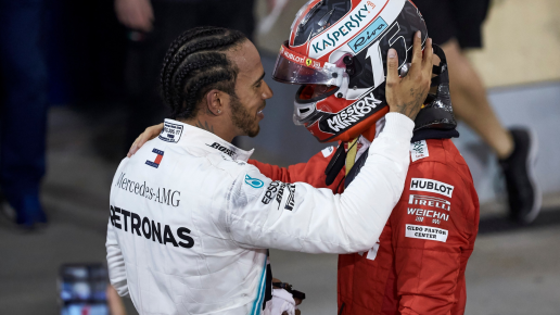 Nigel Mansell qualifie l'arrivée de Hamilton chez Ferrari de "pas magique".