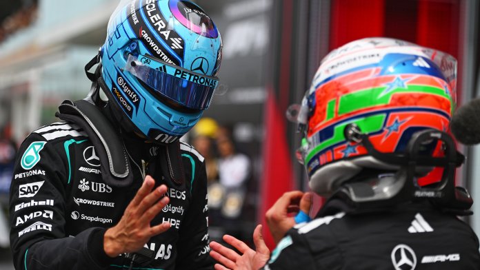 Antonelli sugiere que fue empujado por Russell en Canadá Sprint