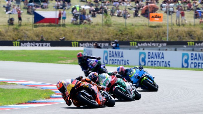 Qui va tester les nouvelles motos de 850 cm³ du MotoGP à Brno ?
