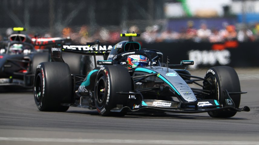 Antonelli got pole position with the Ferraris behind