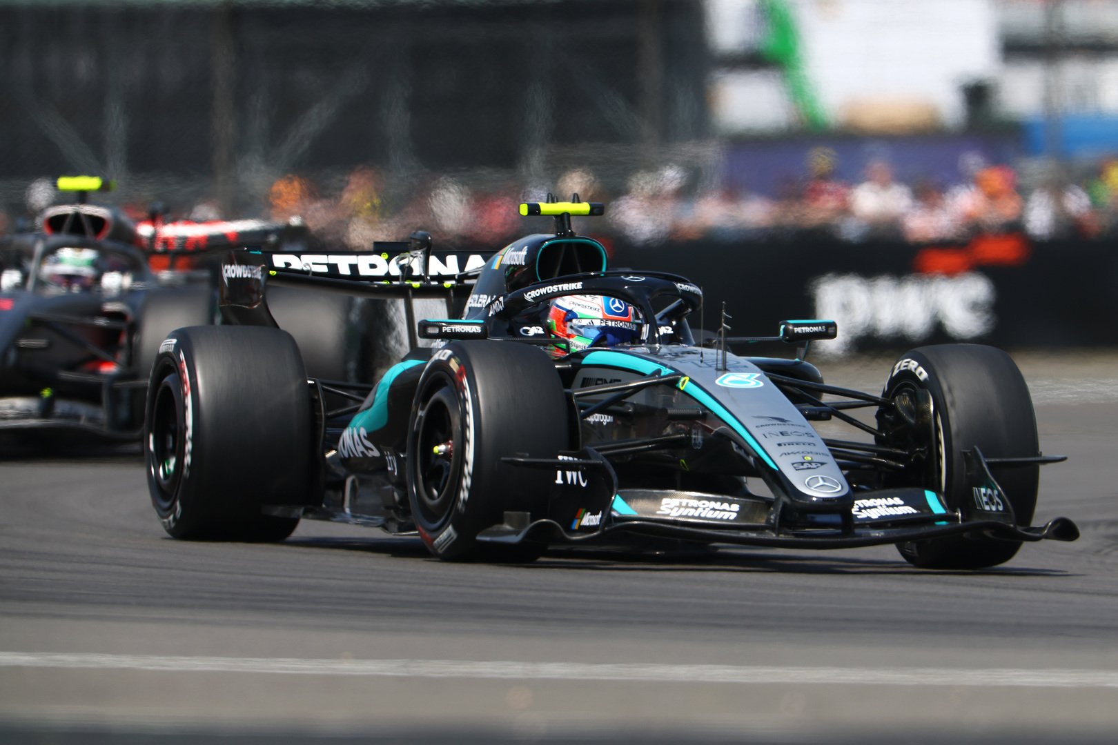 Antonelli got pole position with the Ferraris behind