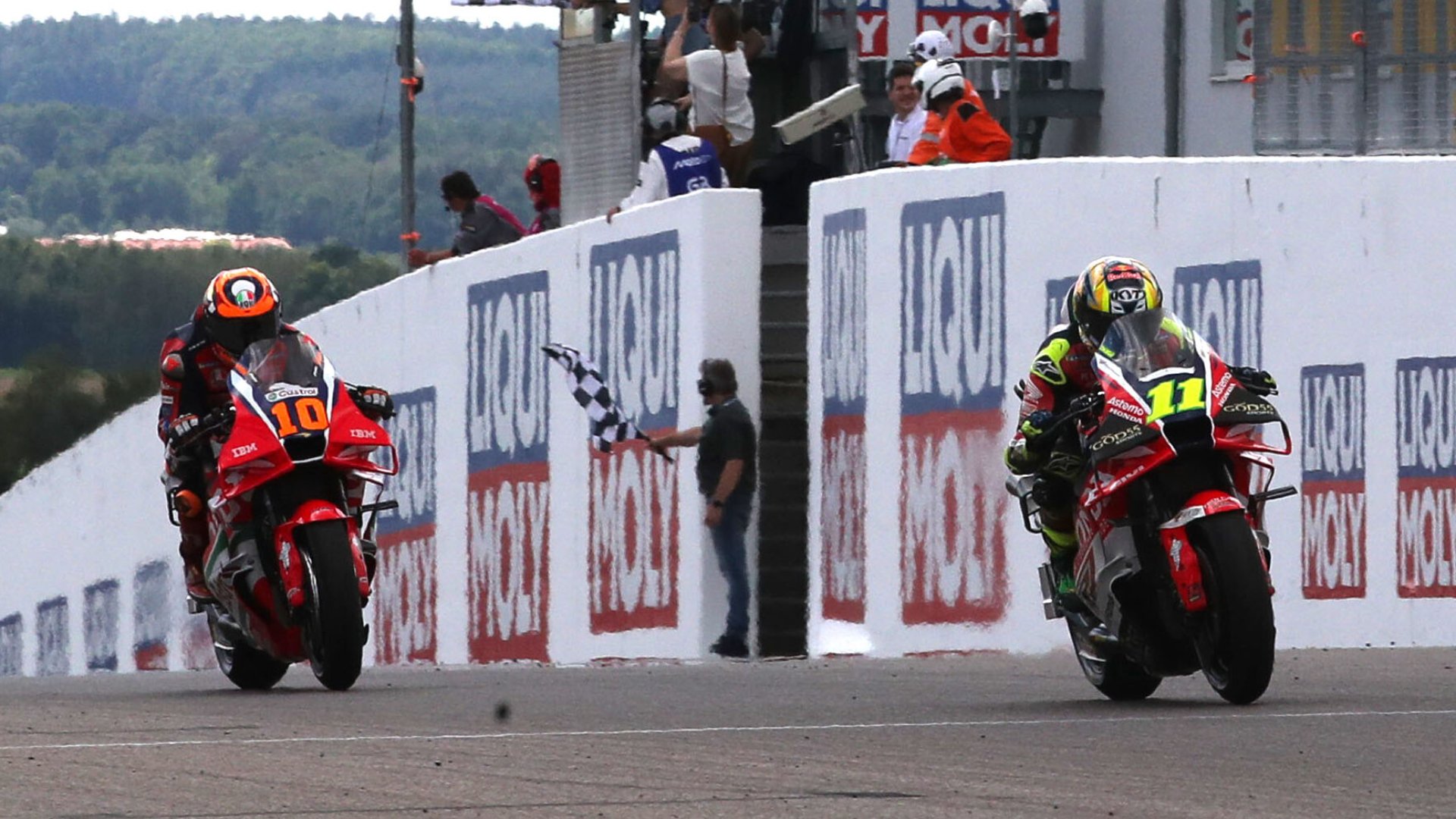 Los pilotos de MotoGP reaccionan ante las nuevas normas de la parrilla de salida tras el Sprint del Gran Premio de Alemania
