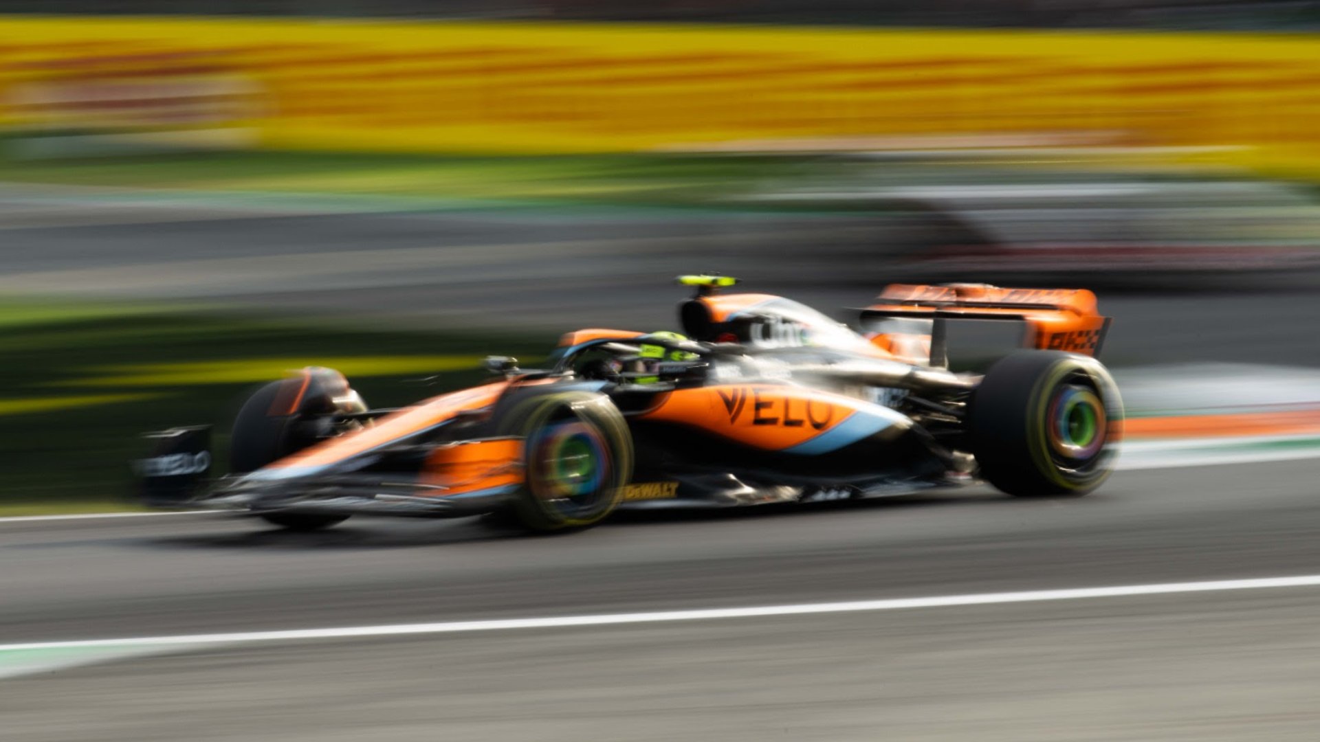 Norris muss in Spa nach dem Austausch von Teilen der McLaren-Antriebseinheit eine Strafversetzung um 10 Startplätze hinnehmen