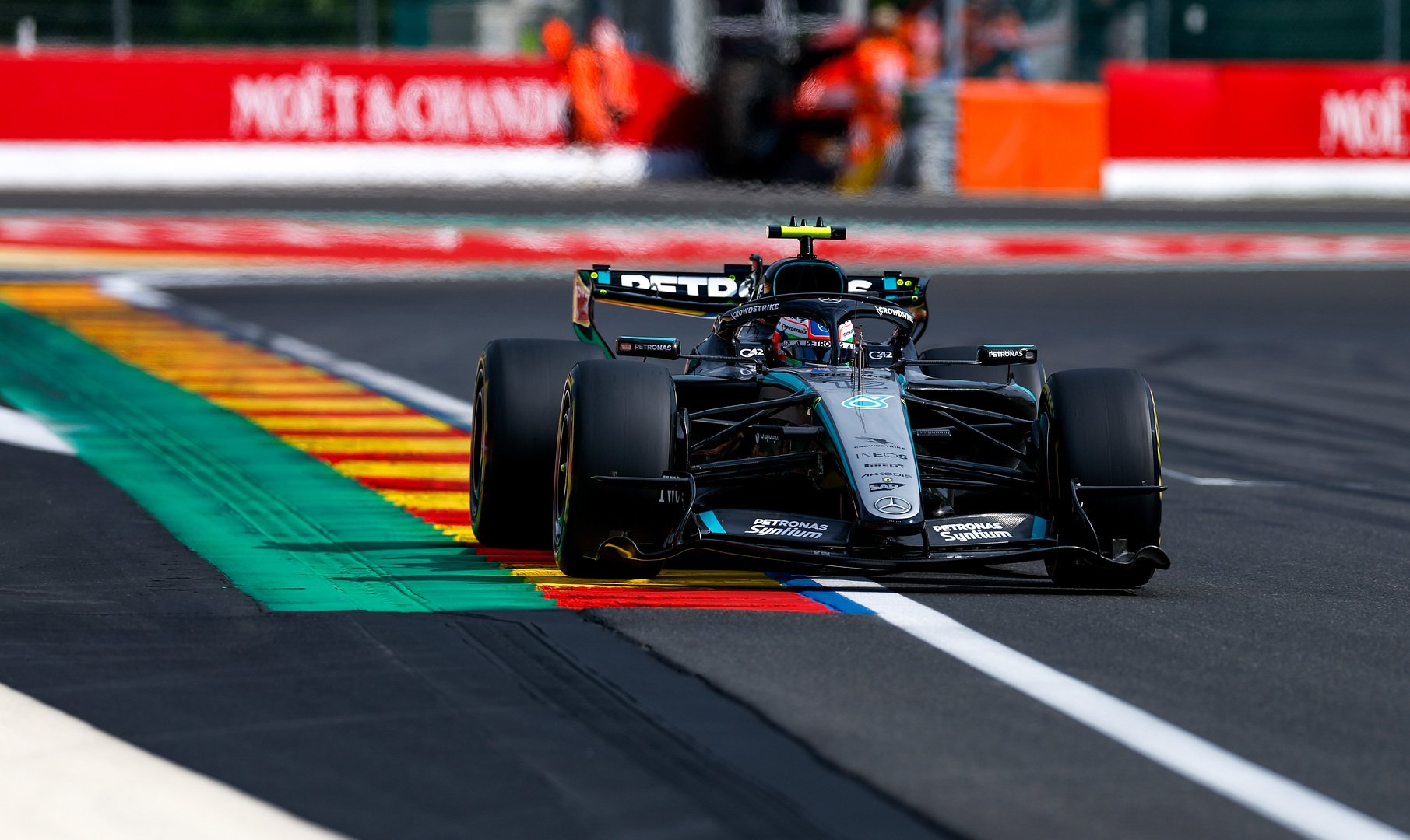 Antonelli vince l'ultima sessione di prove libere a Spa