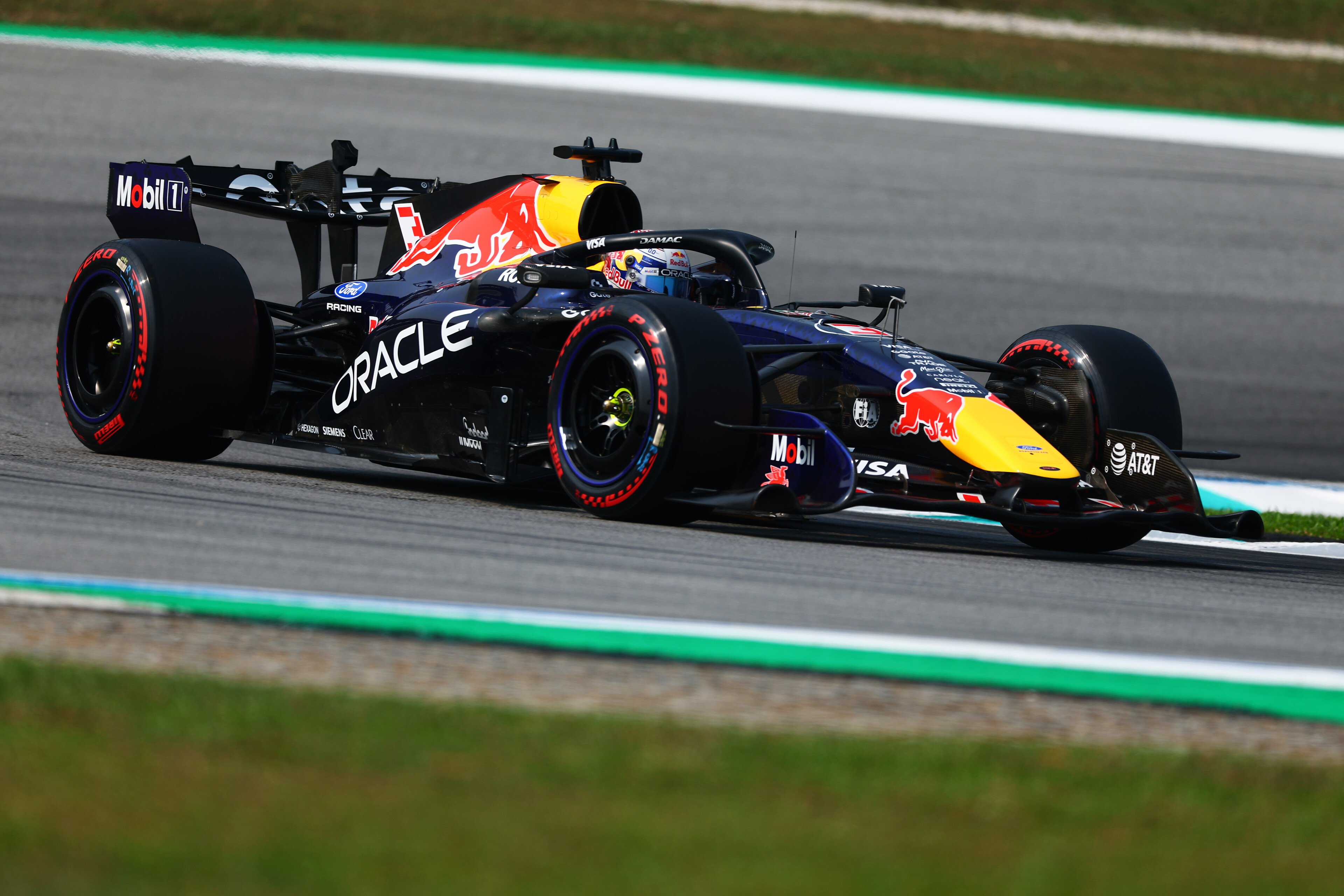 Max Verstappen conquista la pole position a Sepang | News.GP