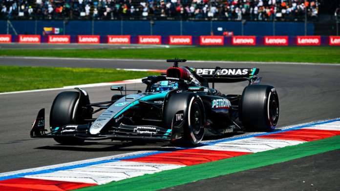 George Russell führt das FP1 an, unterbrochen von einem schweren Unfall mit einem Rookie