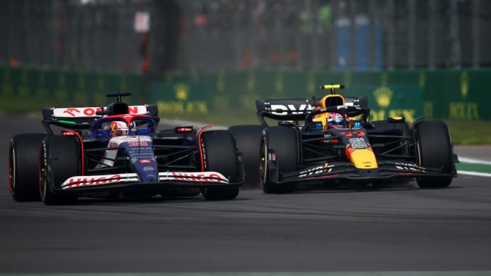 Liam Lawson neprojevuje správný přístup k F1, říká Sergio Perez