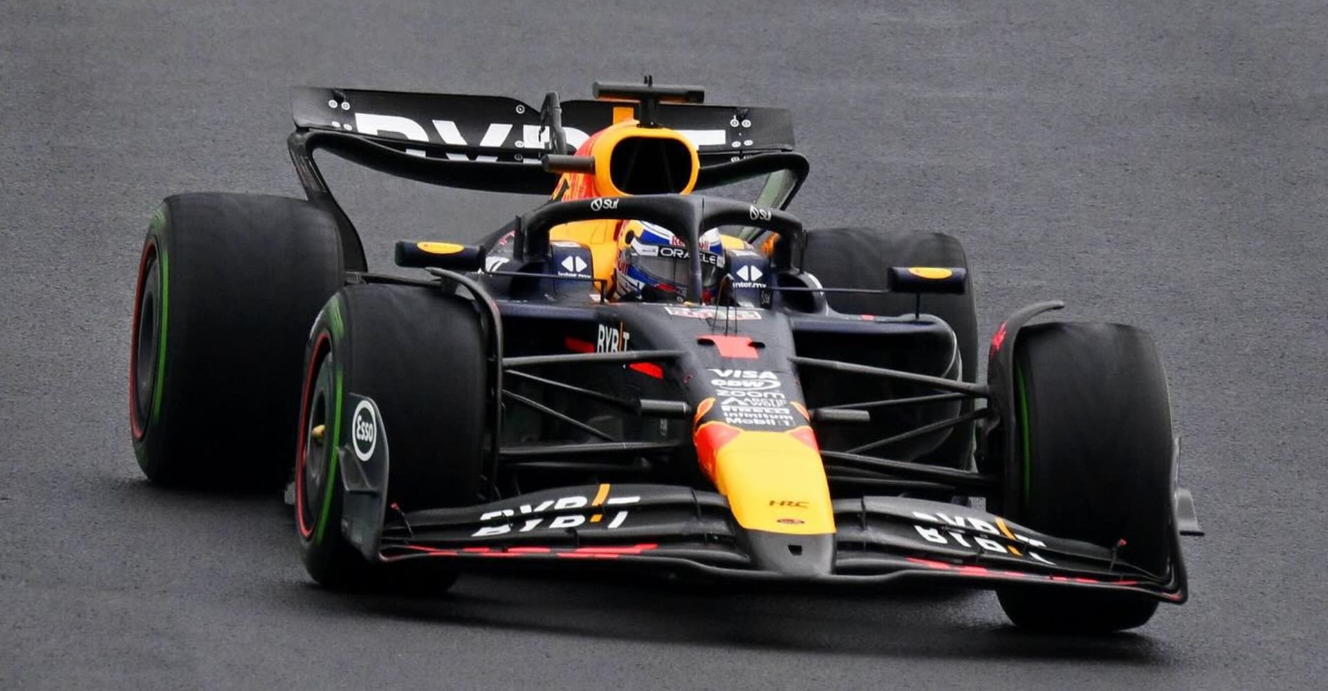 Verstappen wins rainy São Paulo Grand Prix after a brilliant comeback from 17th place!