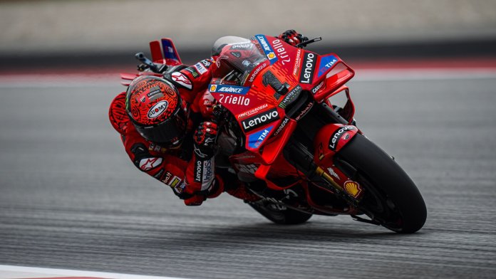 MotoGP Barcelona 2024: Bagnaia získal pole position v napínavé kvalifikaci