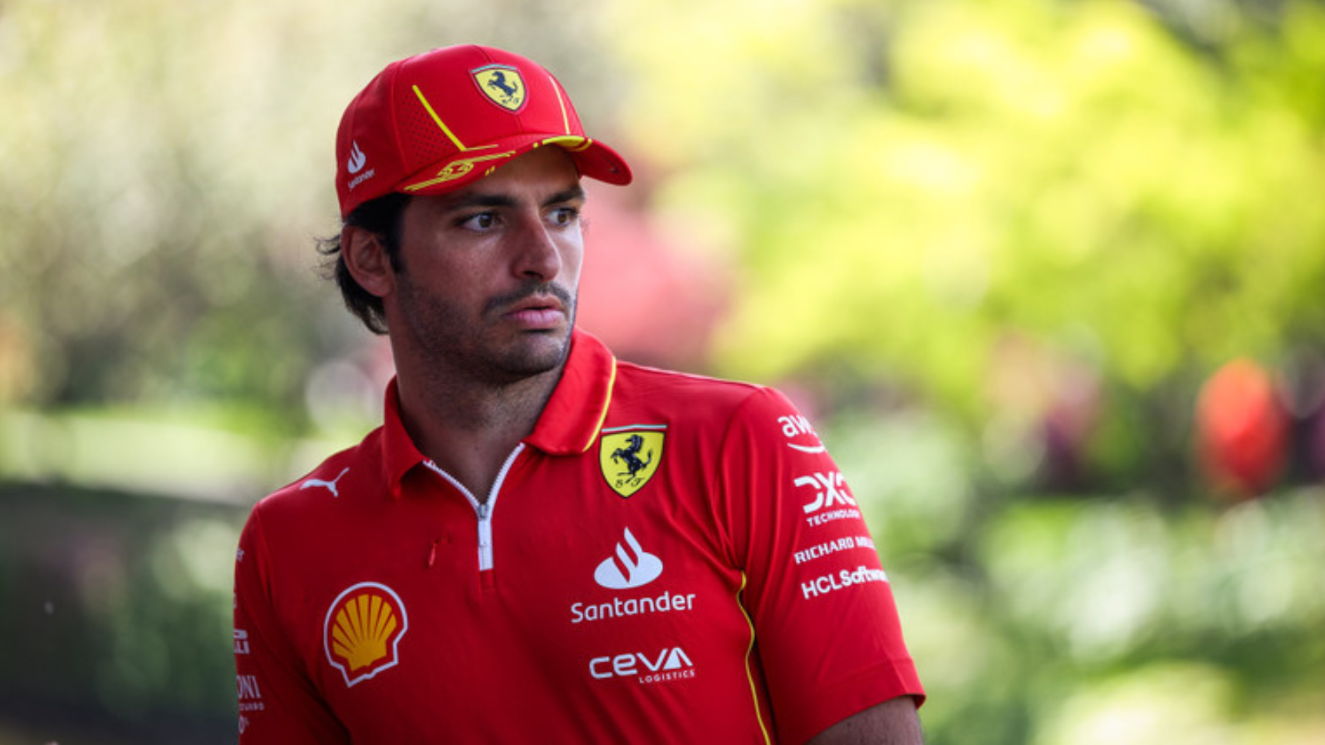 Carlos Sainz legt redenen uit achter Ferrari's recente prestatieverhoging